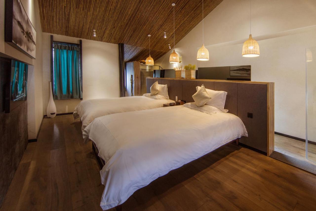 Lijiangl Hotel Liman Shenmiji Inn ลี่เจียง ภายนอก รูปภาพ